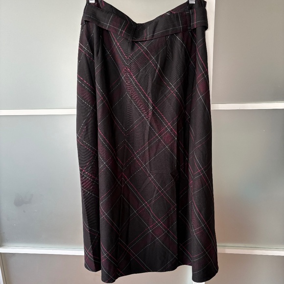 Charcoal Grey Plaid A-line Midi Skirt from Addition Elle Sz. 14W - Picture 4 of 6